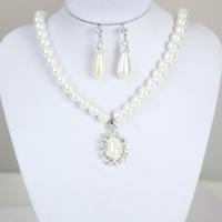 Fashion Zinc Alloy Jewelry Sets, earring & necklace, with Plastic Pearl, with 1.1inch extender chain, silver color plated, 2 pieces & fashion jewelry & for woman & with rhinestone, white, 33mm Approx 18.1 Inch 