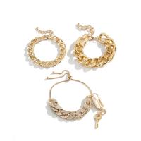 alliage de zinc Set de bracelet, avec 1.9 inch chaînes de rallonge, Placage de couleur d'or, trois pièces & pour femme & avec strass Environ 6.2 pouce, Vendu par fixé