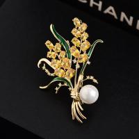 Cubic Zirconia Brooch, Brass, with Cubic Zirconia & Freshwater Pearl, Wheat, plated, micro pave cubic zirconia & for woman, golden, 51*70mm 