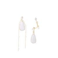 Asymmetric Earrings, Zinc Alloy, with Plastic Pearl, fashion jewelry, white 