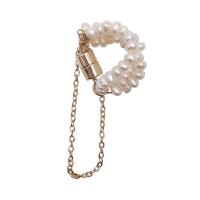 Ohrring-Manschette, Zinklegierung, mit Kunststoff Perlen, goldfarben plattiert, für Frau, weiß, 42x42mm, verkauft von PC