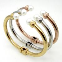 pulsera brazalete de acero inoxidable, con Perlas plásticas, chapado, Joyería & para mujer, más colores para la opción, diámetro interior:aproximado 60mm, Vendido por UD
