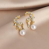 Zinc Alloy Rhinestone Drop Earring, with Cubic Zirconia & Plastic Pearl, fashion jewelry, golden 