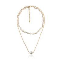 Mode-Multi-Layer-Halskette, Zinklegierung, mit Kunststoff Perlen, goldfarben plattiert, mehrschichtig & für Frau, weiß, verkauft von Strang