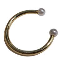 Zinklegierung Manschette Fingerring, mit Kunststoff Perlen, goldfarben plattiert, für Frau, weiß, 15mm, verkauft von PC