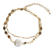 Pulseras de perlas plásticas, aleación de zinc, con Perlas plásticas, chapado en color dorado, para mujer, Blanco, longitud:6.49 Inch, Vendido por Sarta