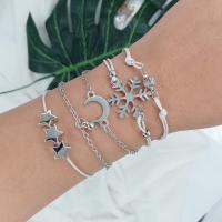 Zinc bracelets en strass en alliage , alliage de zinc, 5 pièces & bijoux de mode & avec strass, argent, Vendu par fixé