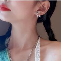 Zinc Alloy Rhinestone Stud Earring, fashion jewelry, silver color 