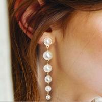 Plastic Pearl Zinc Alloy Earring, with Plastic Pearl, gold color plated, fashion jewelry & for woman, white, 10cm 