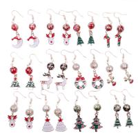 Boucles d'oreilles de Noël, alliage de zinc, Placage, DIY & styles différents pour le choix & émail, plus de couleurs à choisir, 20mm, Vendu par paire