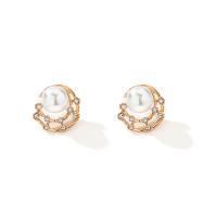 Plastic Pearl Zinc Alloy Earring, with Plastic Pearl, fashion jewelry & with rhinestone, gold 