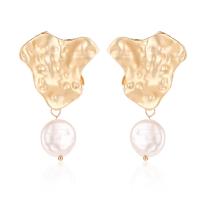Kunststoff Perle Zink Legierung Ohrring, Zinklegierung, mit Kunststoff Perlen, plattiert, Modeschmuck, Goldfarbe, verkauft von Paar
