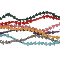 Las Perlas De Hematites Sin Magnético, Hematite, Triángulo, chapado, diferente color y patrón para la elección, más colores para la opción, 6x7x3.5mm, agujero:aproximado 0.5mm, longitud:16 Inch, 68PCs/Sarta, Vendido por Sarta