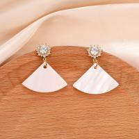 Freshwater Shell Earring, Brass, with Cubic Zirconia & Shell, plated, fashion jewelry & for woman 