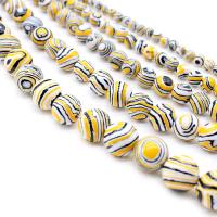 Synthetische Türkis Perlen, rund, poliert, DIY & verschiedene Größen vorhanden, verkauft von Strang[