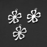 Stainless Steel Clover Pendant, Flower, silver color plated 