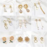 Plastic Pearl Zinc Alloy Earring, plated, fashion jewelry & for woman 