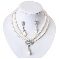 Rhinestone Zinc Alloy Jewelry Set, earring & necklace, with Plastic Pearl, 2 pieces & with rhinestone, white, 480mm 