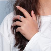 Anillo de dedo de aleación de Zinc, Joyería & para mujer & con diamantes de imitación, plateado, 17mm, Vendido por UD