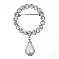 Zinc Alloy Jewelry Brooch, with pearl, plated, with rhinestone 