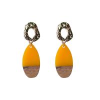 Acryl Tropfen Ohrring, Zinklegierung, mit Holz & Acryl, goldfarben plattiert, verschiedene Stile für Wahl & für Frau, 15x50mm, verkauft von Paar