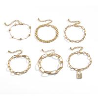 alliage de zinc Set de bracelet, avec 1.96 inch chaînes de rallonge, Placage de couleur d'or, 6 pièces & pour femme & avec strass Environ 6.3 pouce, Vendu par fixé