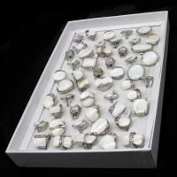 Anillo de Nácar, aleación de zinc, con Nácar Blanca, unisexo, color mixto, 200x200x30mm, 50PCs/Caja, Vendido por Caja