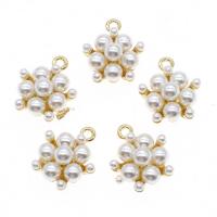 Zinc Alloy Star Pendant, with pearl, golden 
