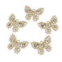 Zinc Alloy Rhinestone Pendants, with pearl, Butterfly, with rhinestone, golden 