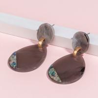Boucle d'oreille de goutte acrylique, avec coquille d'ormeau & alliage de zinc, Placage de couleur d'or, pour femme & émail, plus de couleurs à choisir Vendu par paire