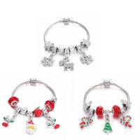Bracelet de Noël en laiton, avec cristal, normes différentes pour le choix & styles différents pour le choix & émail & avec strass, plus de couleurs à choisir, Vendu par PC