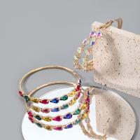 Forage d'alliage de zinc boucles d'oreilles, bijoux de mode & pour femme & avec les strass de verre & avec strass, plus de couleurs à choisir, Vendu par paire