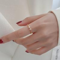 Кубическое цирконовое латунное кольцо, Латунь, Бантик, 18K позолоченный, Женский & с кубическим цирконием, Золотой, 5mm, продается PC