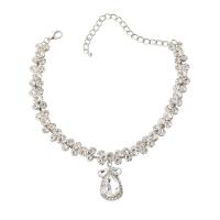 Rhinestone Zinc Alloy Necklace, with 4.33 extender chain, fashion jewelry & for woman & with glass rhinestone & with rhinestone, silver color .49 Inch 