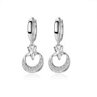 Huggie Hoop Drop Earring, Argent sterling 925, Lune et Etoile, Plaqué de platine, pavé de micro zircon & pour femme Vendu par paire