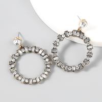 Zinc Alloy Rhinestone Drop Earring, with acrylic rhinestone, Round, fashion jewelry & for woman & with rhinestone, white 