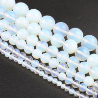 Meer Opal Perlen Schmuck, rund, poliert, DIY, weiß, Länge:39 cm, verkauft von Strang