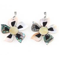 Zinc Alloy Shell Pendants, with Shell, Flower, mixed colors 