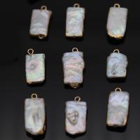 pendentif en laiton de perle d'eau douce cultivée, avec laiton, Placage de couleur d'or, bijoux de mode & DIY, 8x16- Vendu par PC