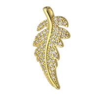 Cubic Zirconia Micro Pave Brass Pendant, Leaf, fashion jewelry & DIY & micro pave cubic zirconia & for woman, golden Approx 2mm 