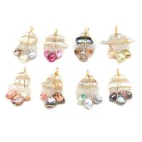 Freshwater Pearl Pendants, Resin, with Freshwater Pearl & Iron, gold color plated, fashion jewelry & DIY 