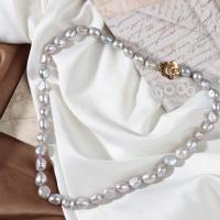 淡水真珠の真鍮チェーン・ネックレス, 天然有核フレッシュウォーターパール, とともに 銅, 圭司, 女性用, グレイ, 8-9mm, 長さ:42 センチ, 売り手 ストランド