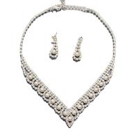 Brass Jewelry Set, earring & necklace, with Plastic Pearl, Leaf, silver color plated, for woman & with rhinestone Approx 17.7-19.6 Inch 