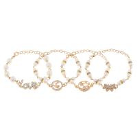 Bracelets de perles En alliage de zinc , avec perle de plastique, avec 1.96 inch chaînes de rallonge, Placage de couleur d'or, styles différents pour le choix & pour femme & avec strass Environ 5.9 pouce, Vendu par PC