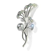 Rhinestone Zinc Alloy Brooch, with Shell Pearl, plated, for woman & with rhinestone 