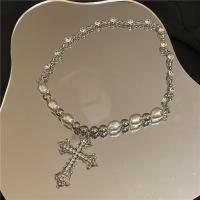 Rhinestone Zinc Alloy Necklace, with Plastic Pearl, Cross, platinum color plated, fashion jewelry & for woman & with rhinestone Approx 15.3 Inch 