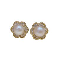 Freshwater Pearl Stud Earring, with Cubic Zirconia & 18K Gold, Flower, for woman, white, 8-9mm 