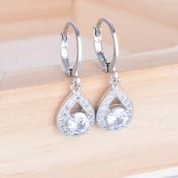 Huggie Hoop Drop Earring, laiton, Placage, pavé de micro zircon & pour femme, argent, 10-50mm, Vendu par paire