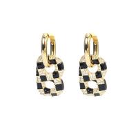 Huggie Hoop Drop Earring, laiton, Placage de couleur d'or, pavé de micro zircon & pour femme & émail, noire, 11mm, Vendu par paire