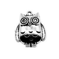 Zinc Alloy Animal Pendants, Owl, plated 